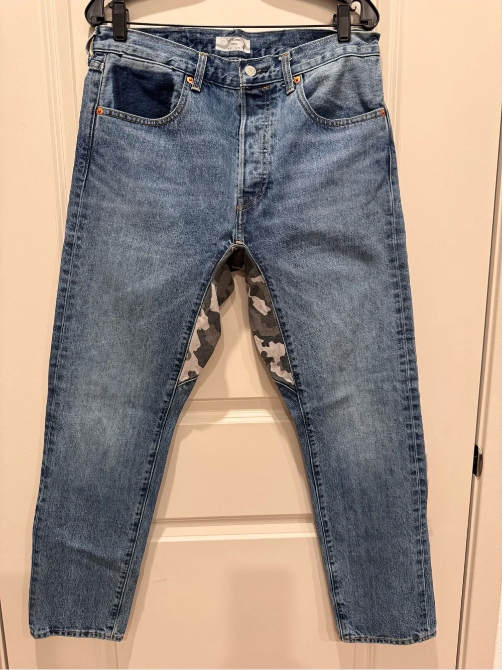 Levi’s Altered Taper Mens Denim Jeans 33x32 Camo Inset Inseam Patchwork